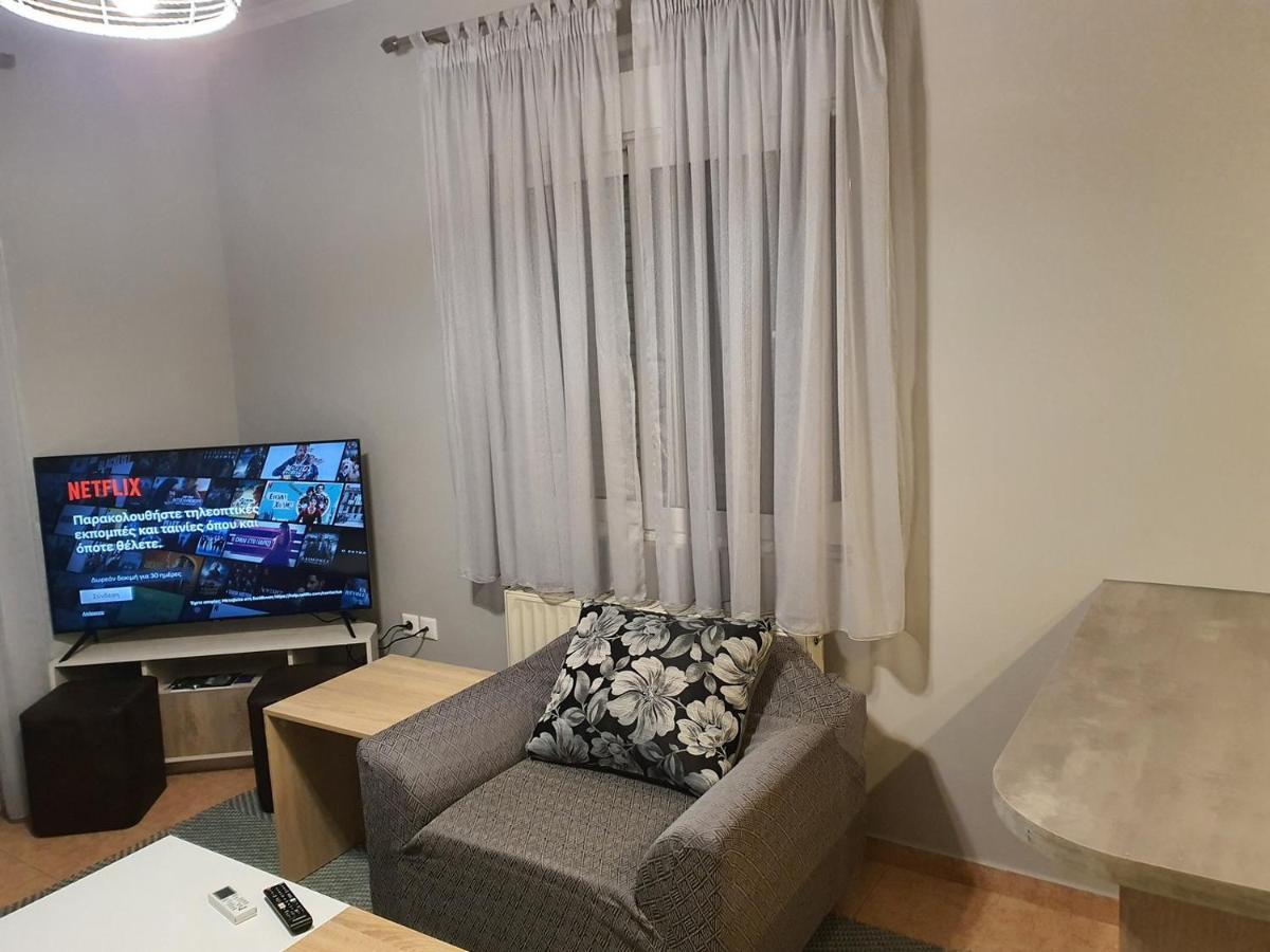 Theos Apartment Alexandroúpoli Extérieur photo