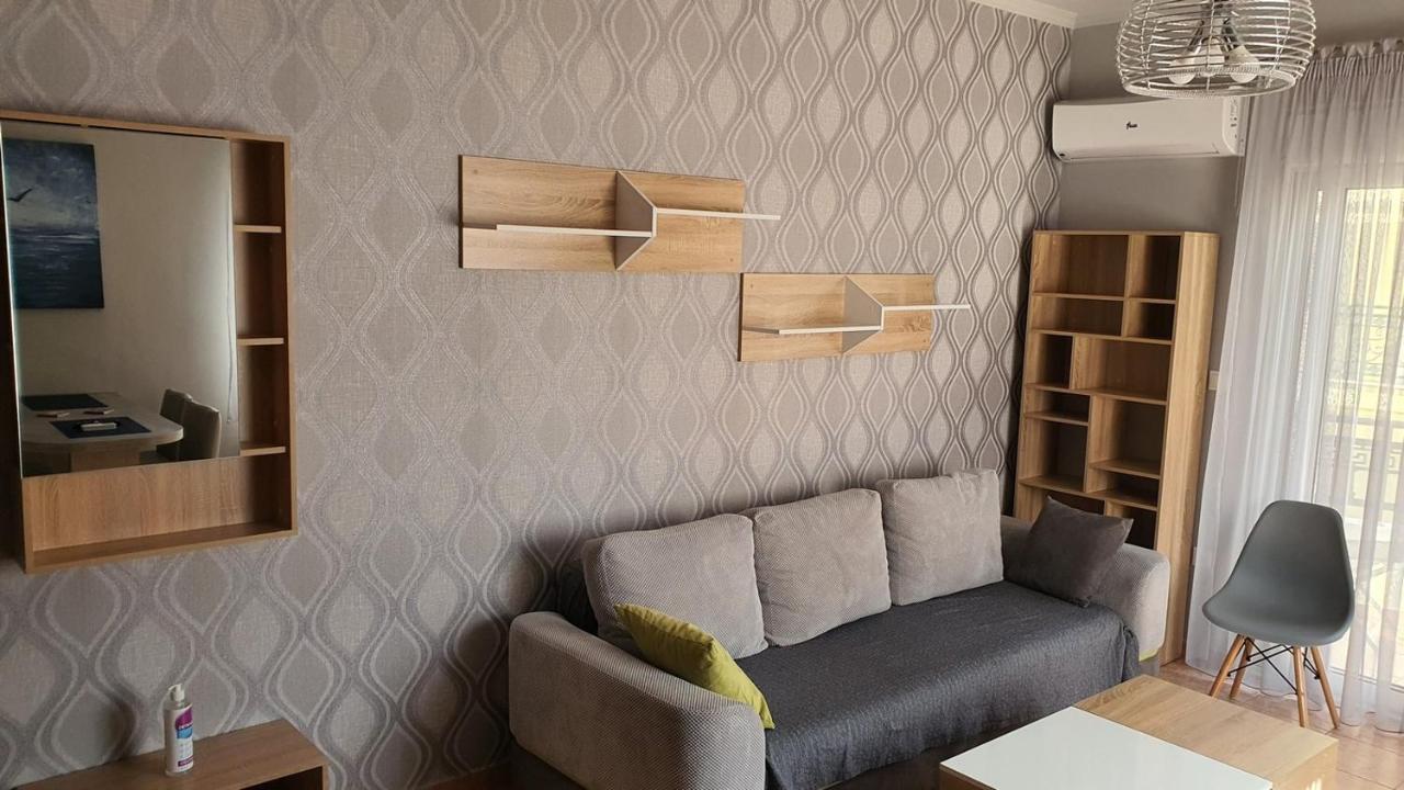 Theos Apartment Alexandroúpoli Extérieur photo