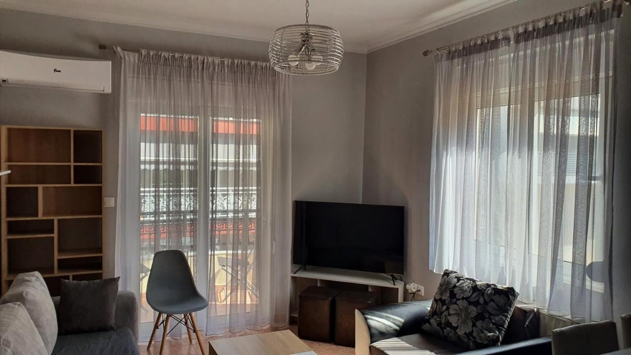 Theos Apartment Alexandroúpoli Extérieur photo