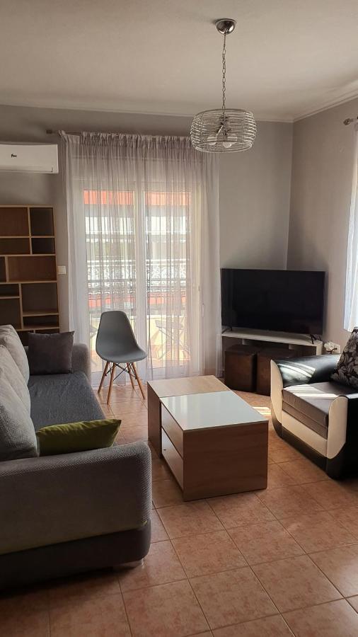 Theos Apartment Alexandroúpoli Extérieur photo